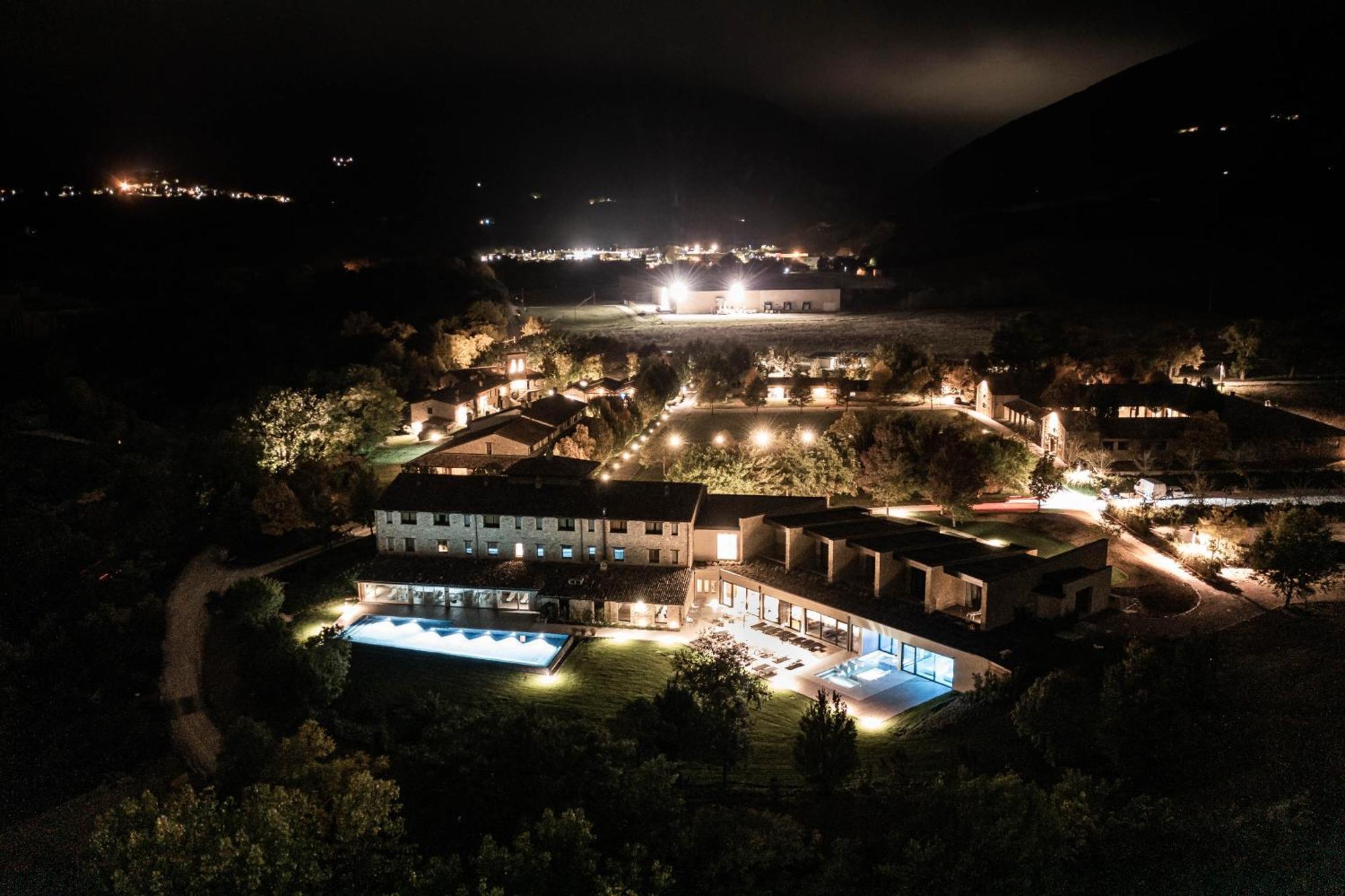 Borgo Lanciano Hotel Castelraimondo Eksteriør billede