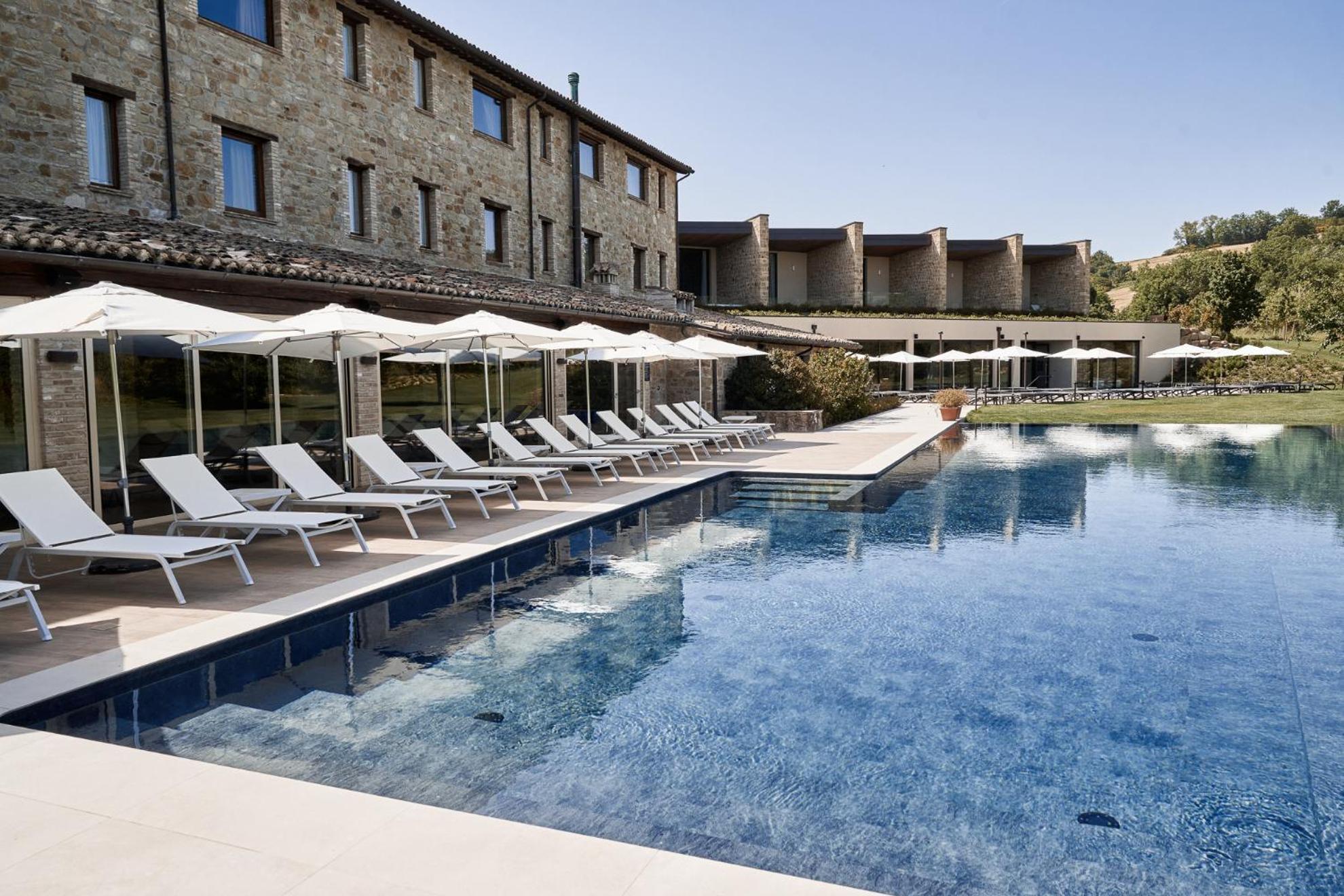 Borgo Lanciano Hotel Castelraimondo Eksteriør billede