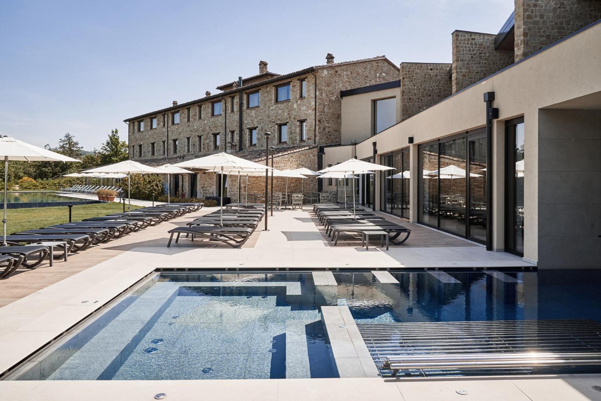 Borgo Lanciano Hotel Castelraimondo Eksteriør billede