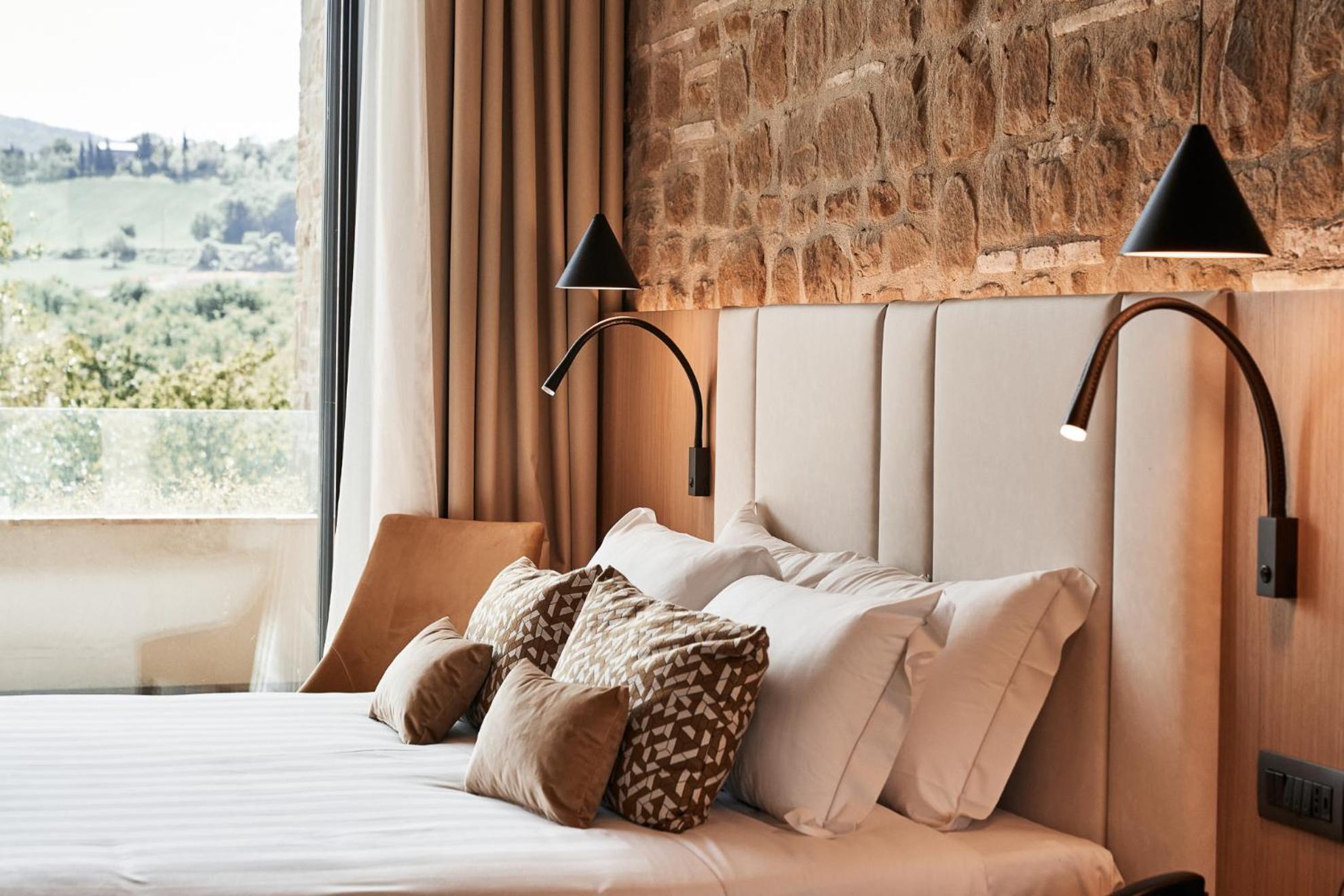 Borgo Lanciano Hotel Castelraimondo Eksteriør billede
