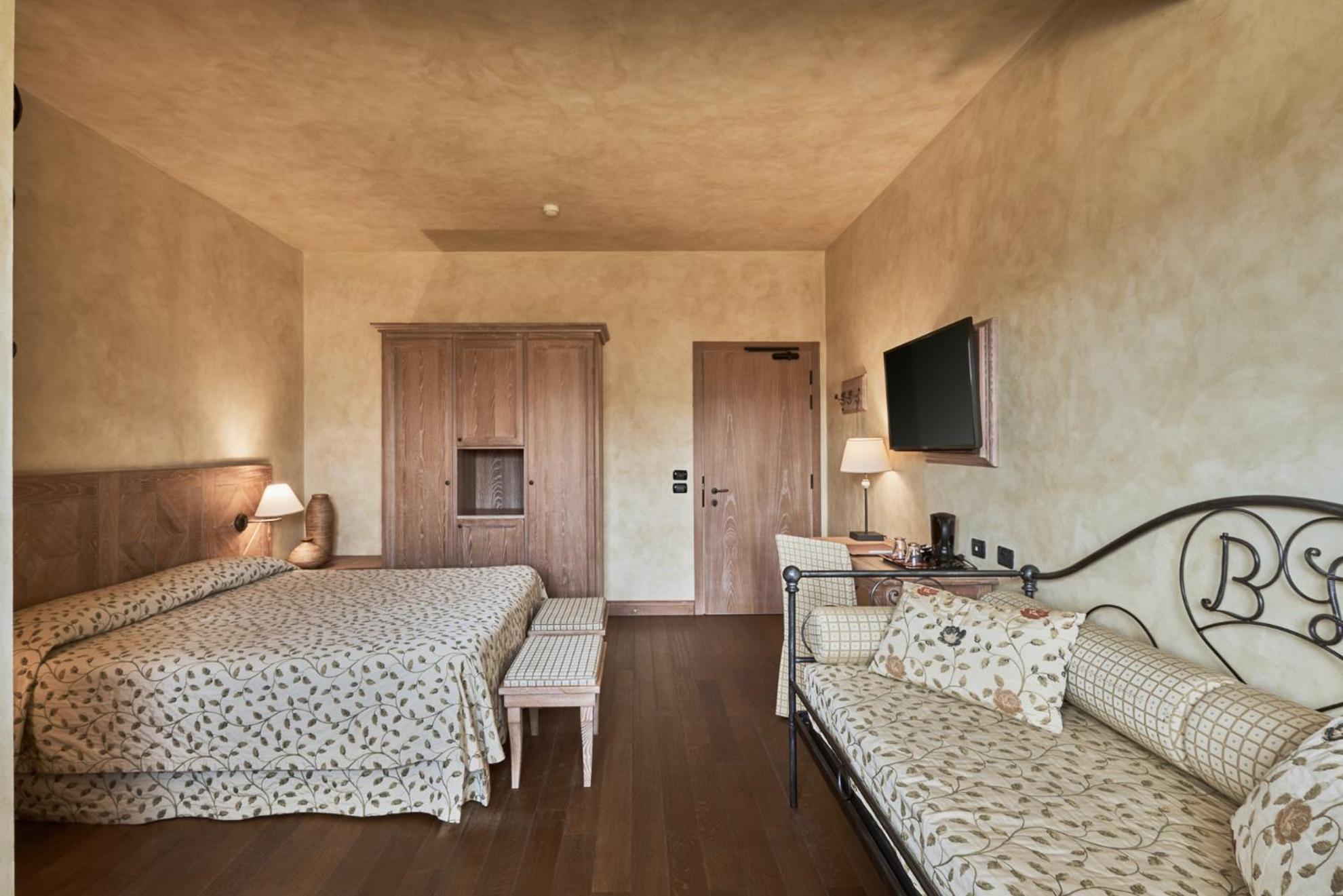 Borgo Lanciano Hotel Castelraimondo Eksteriør billede