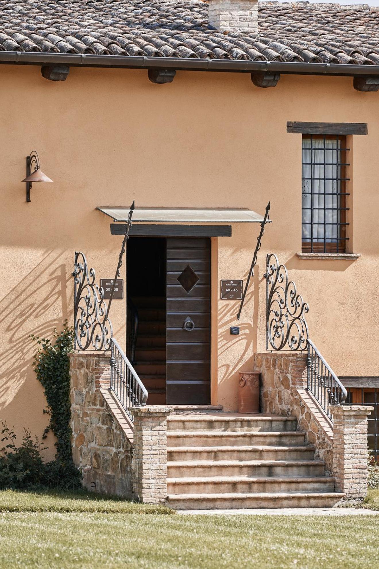 Borgo Lanciano Hotel Castelraimondo Eksteriør billede