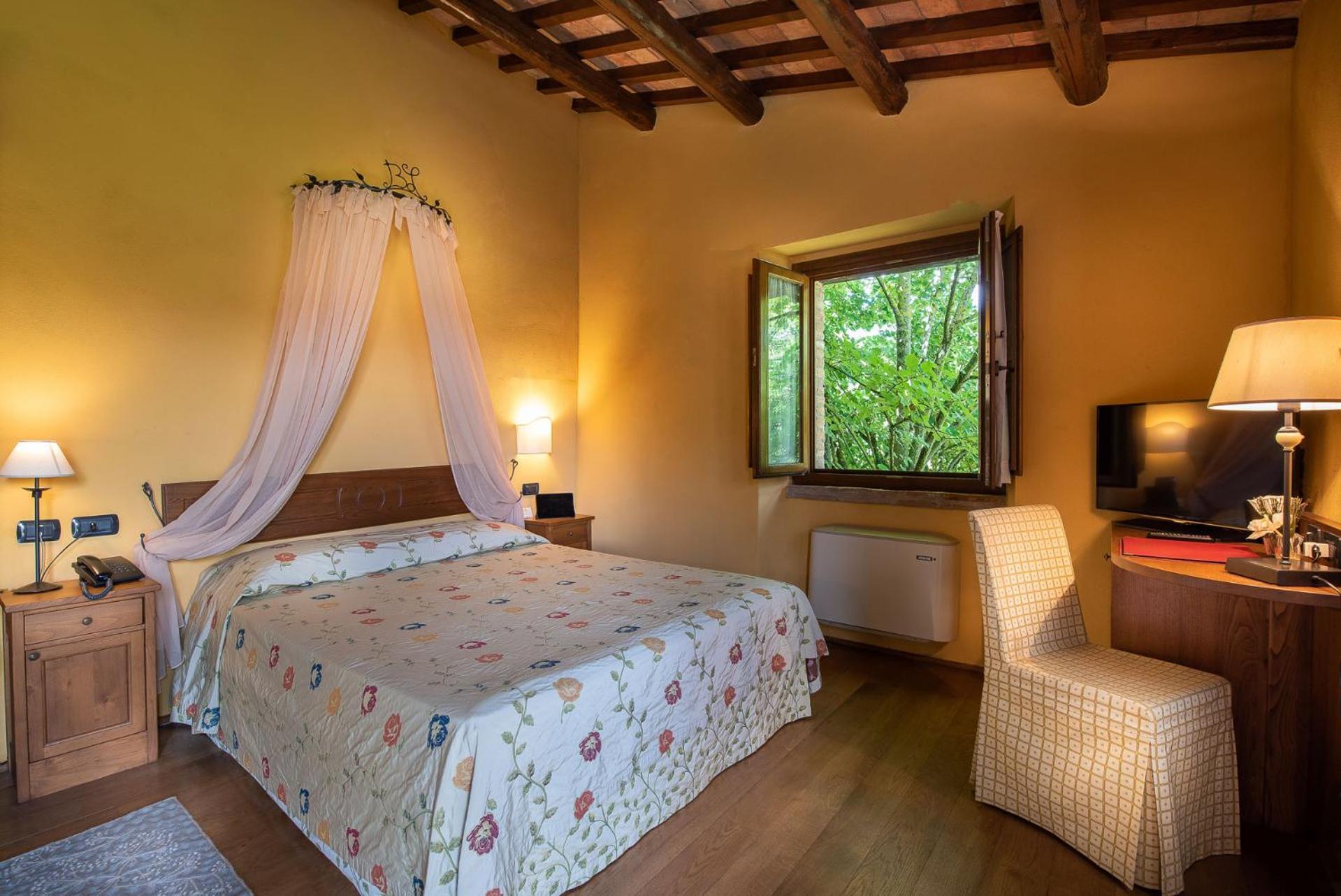 Borgo Lanciano Hotel Castelraimondo Eksteriør billede