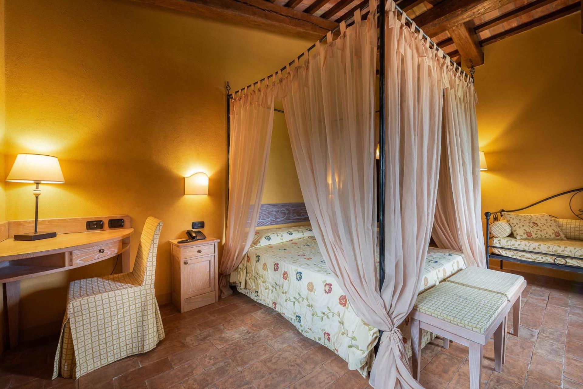 Borgo Lanciano Hotel Castelraimondo Eksteriør billede